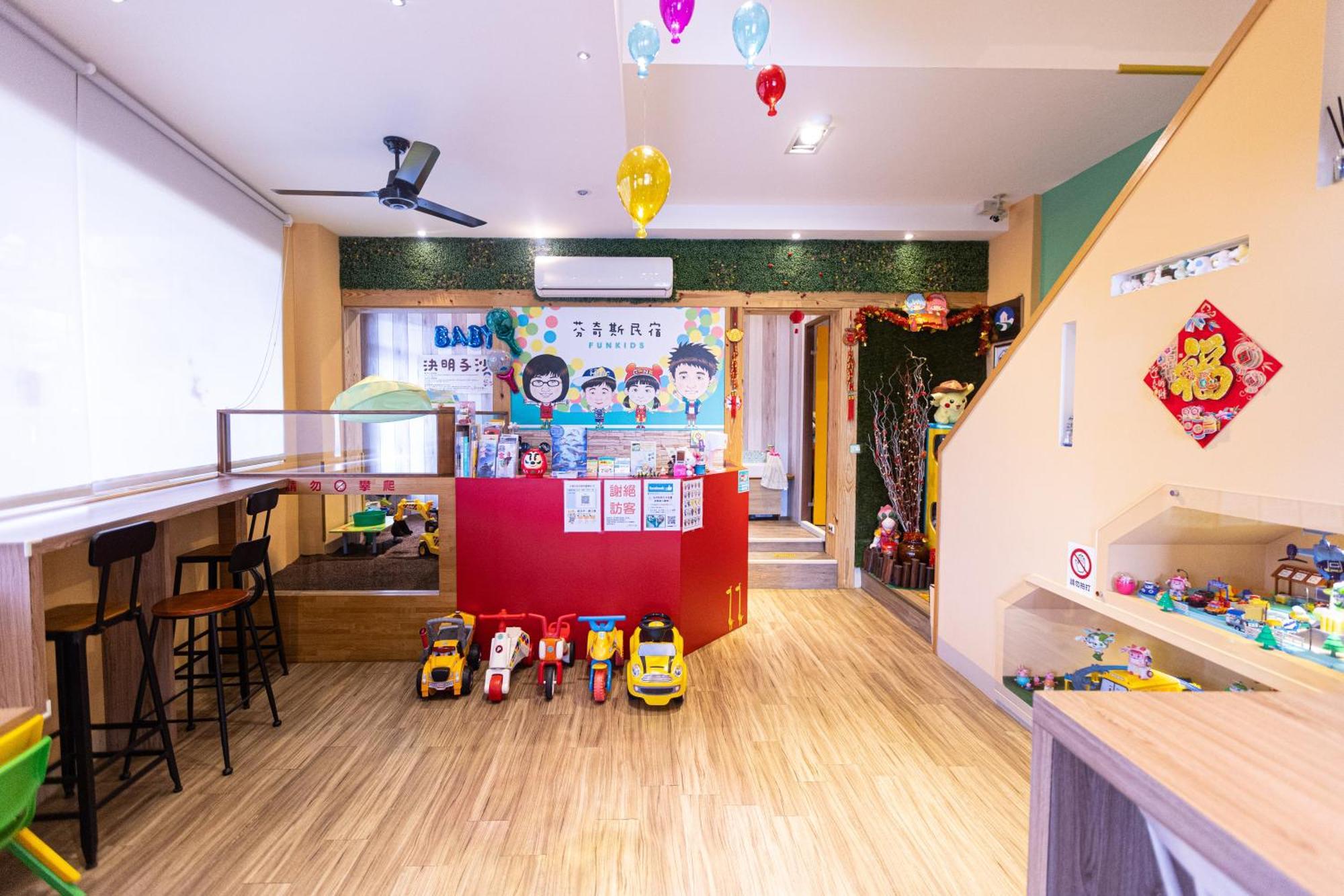 Fun Kids B&B Hualien Eksteriør billede